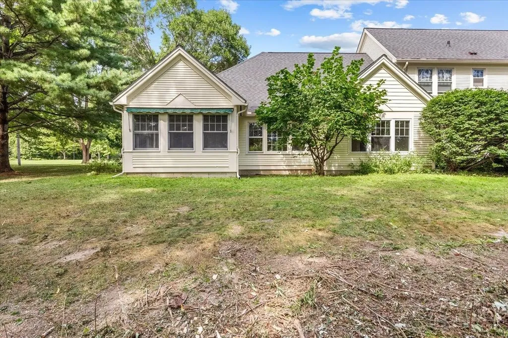 45 Eastman Farm Road Burlington VT 05408