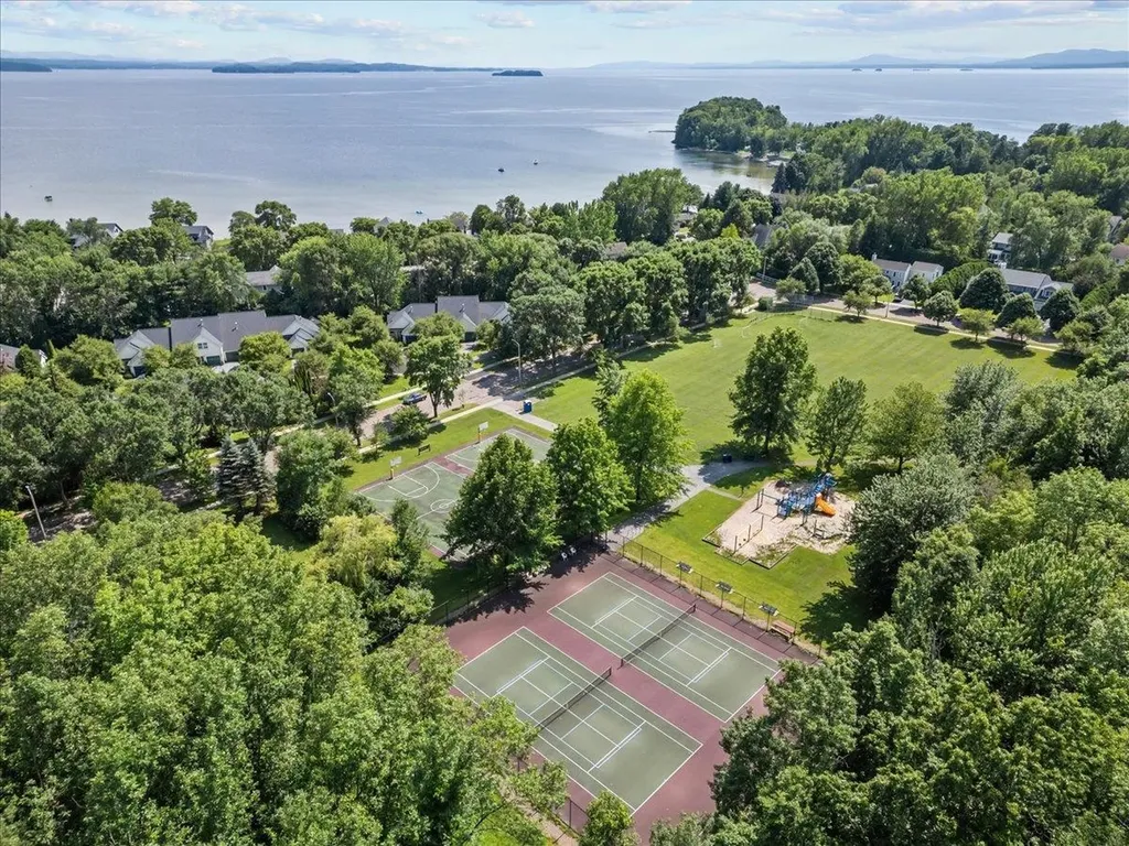 45 Eastman Farm Road Burlington VT 05408