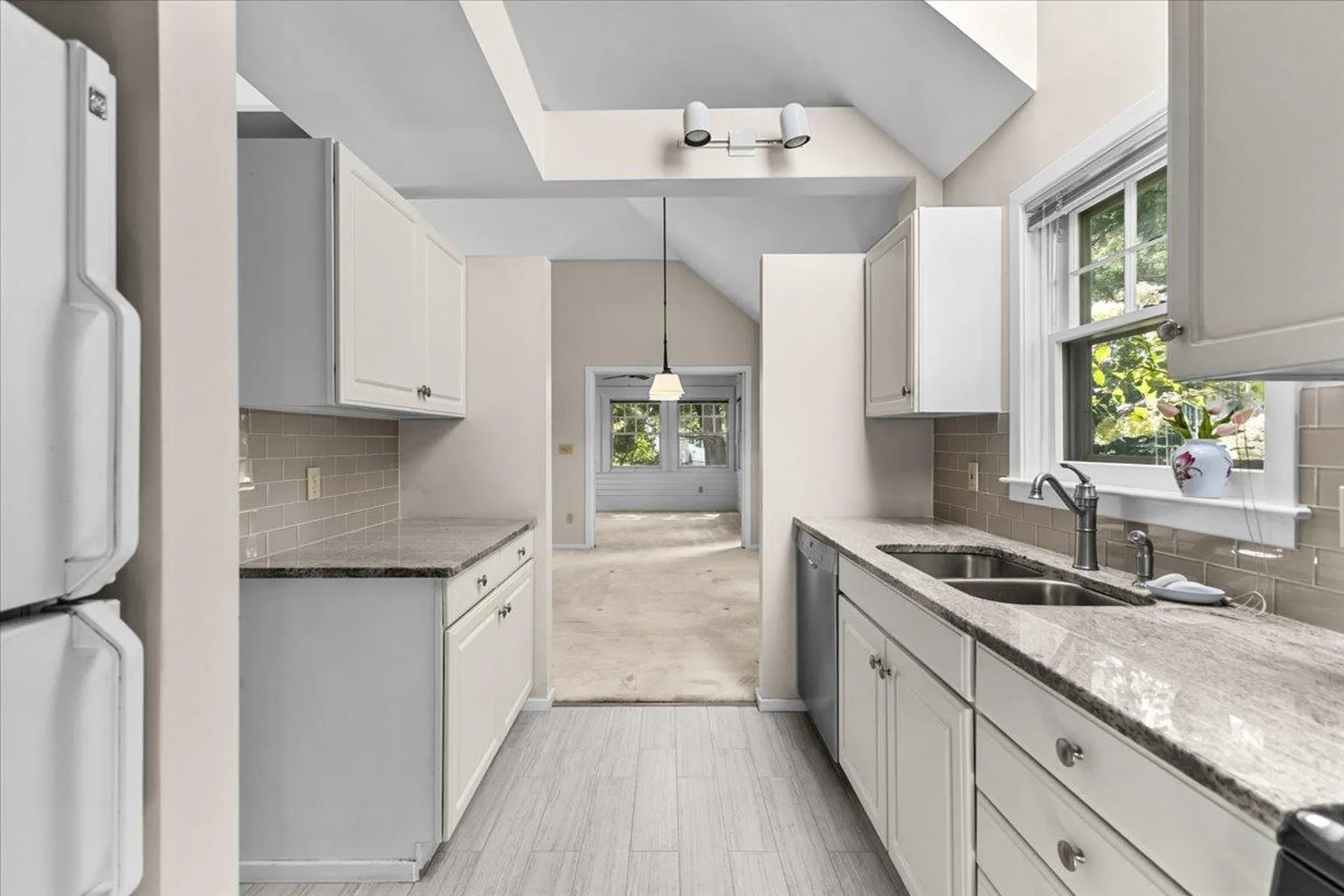 45 Eastman Farm Road Burlington VT 05408