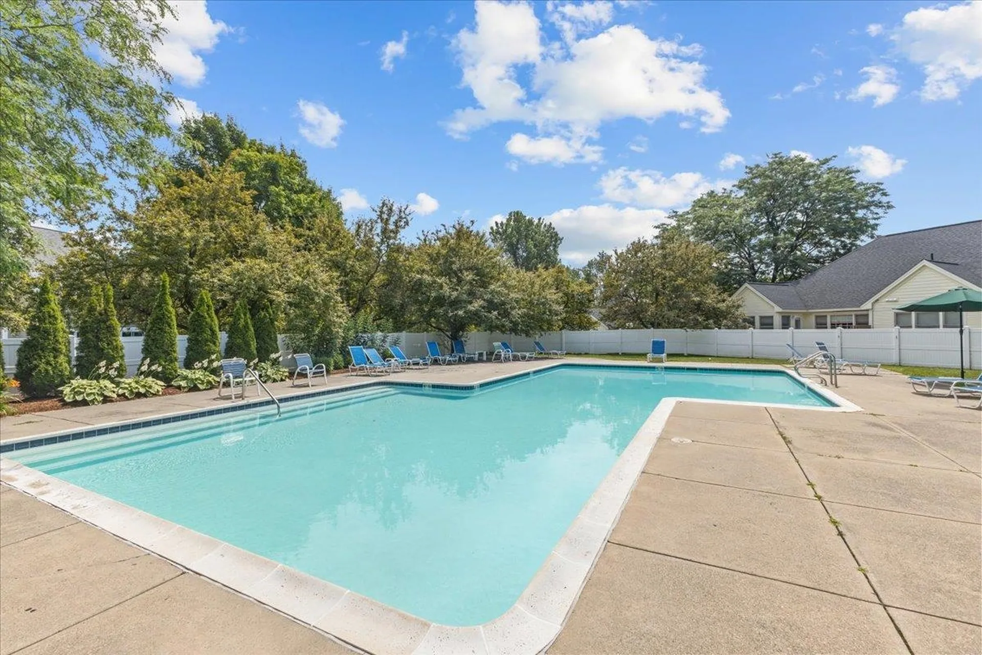 45 Eastman Farm Road Burlington VT 05408