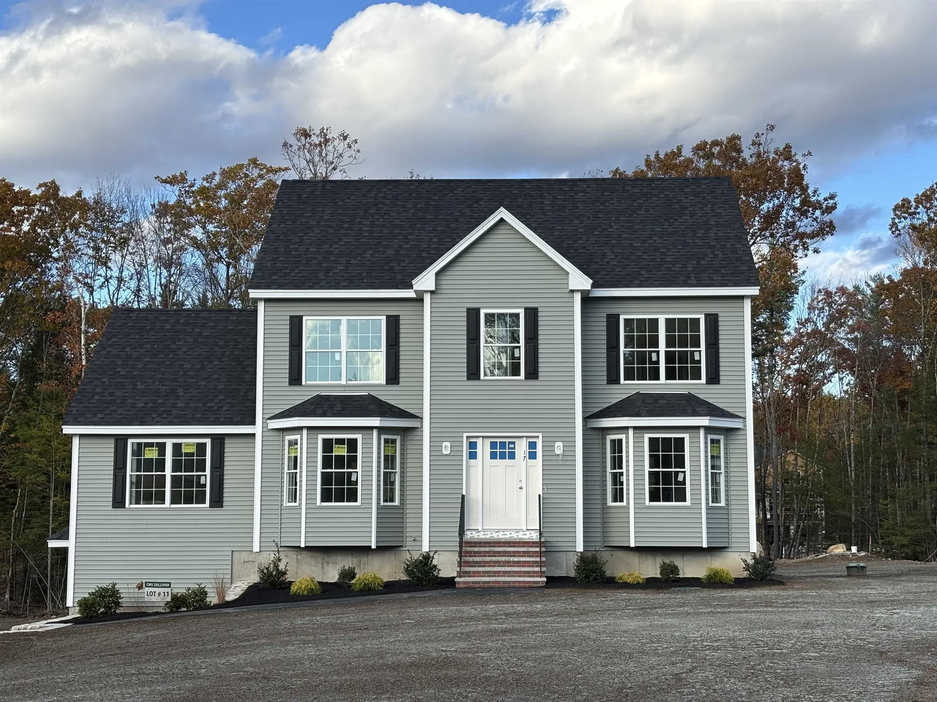 17 Blaisdell Court Raymond NH 03077