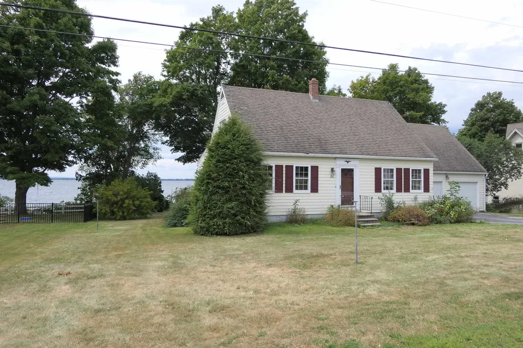4756 Maquam Shore Road St. Albans Town VT 05478
