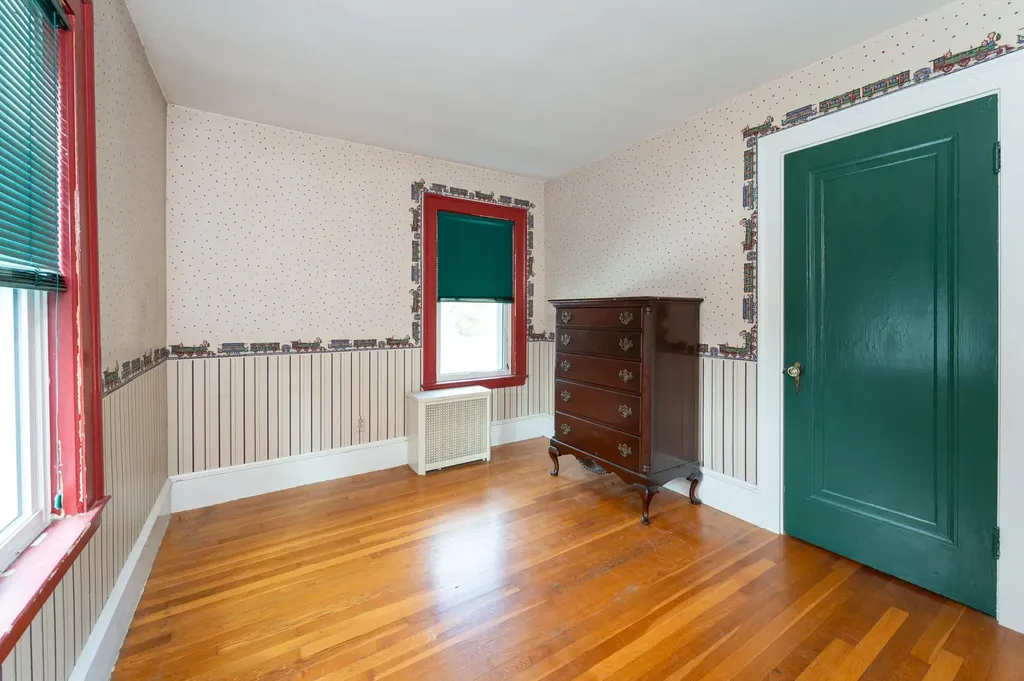 15 Learned Street Nashua NH 03060