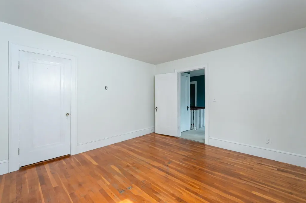 15 Learned Street Nashua NH 03060