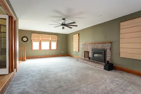 15 Learned Street Nashua NH 03060