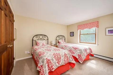 7 Sumac Lane Durham NH 03824