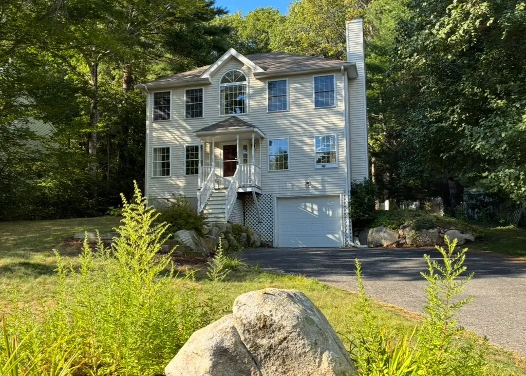 17 Meetinghouse Road Keene NH 03431