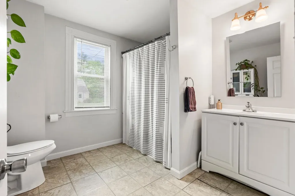 20 Whittier Street Dover NH 03820