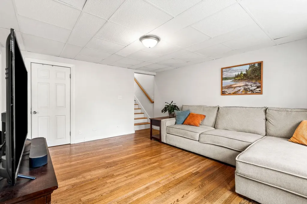 20 Whittier Street Dover NH 03820