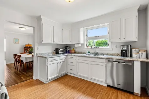 20 Whittier Street Dover NH 03820