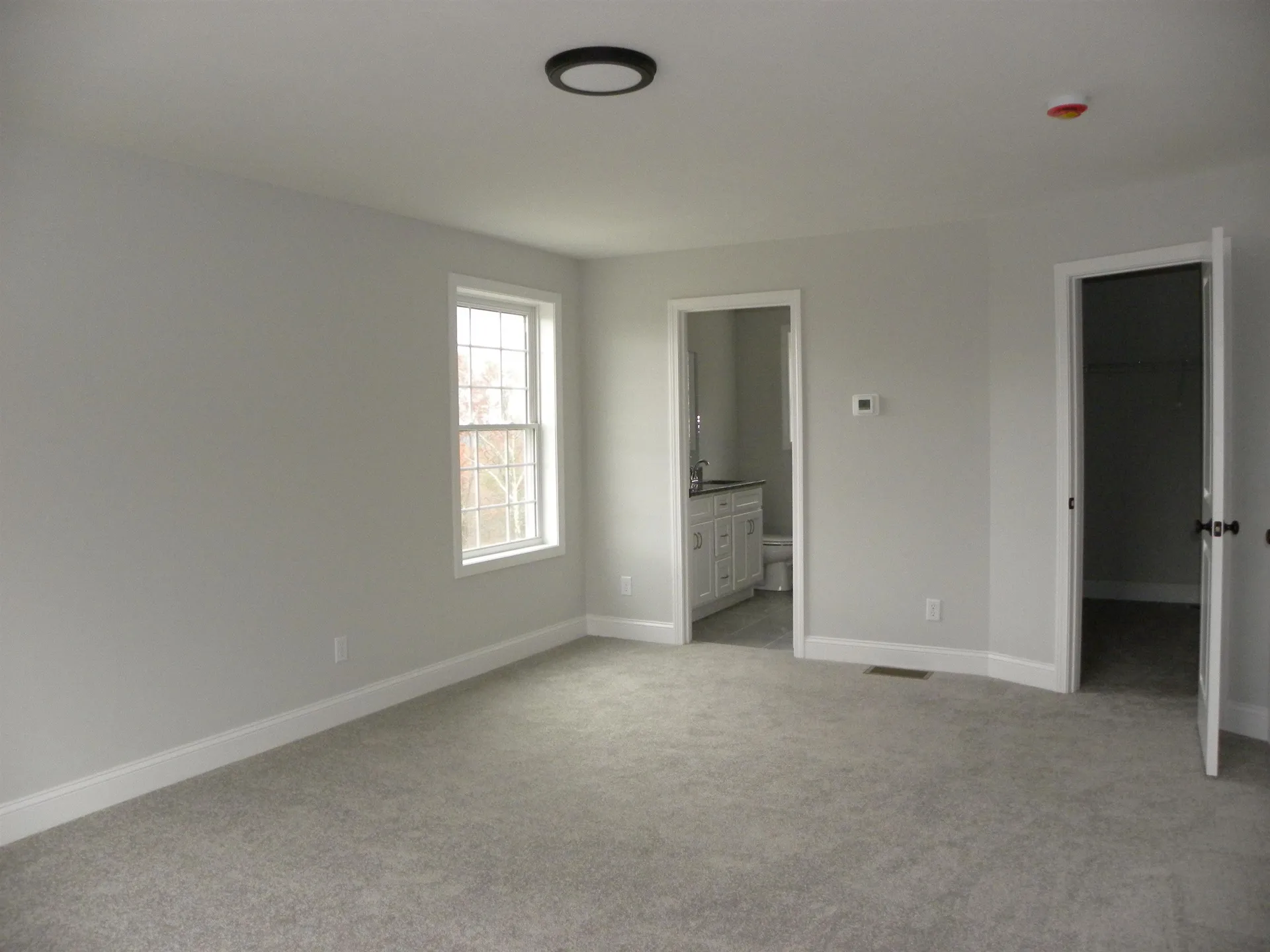 309 Karatzas Avenue Manchester NH 03104