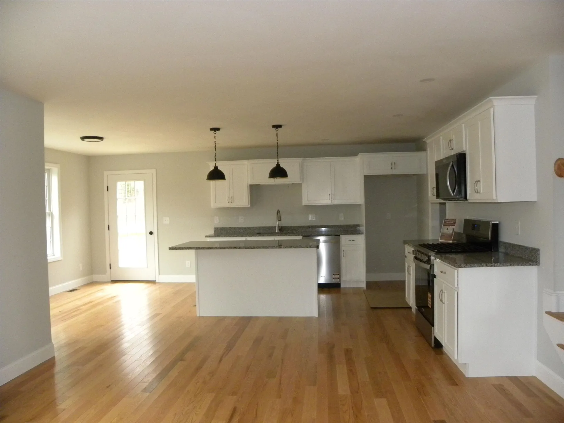 309 Karatzas Avenue Manchester NH 03104