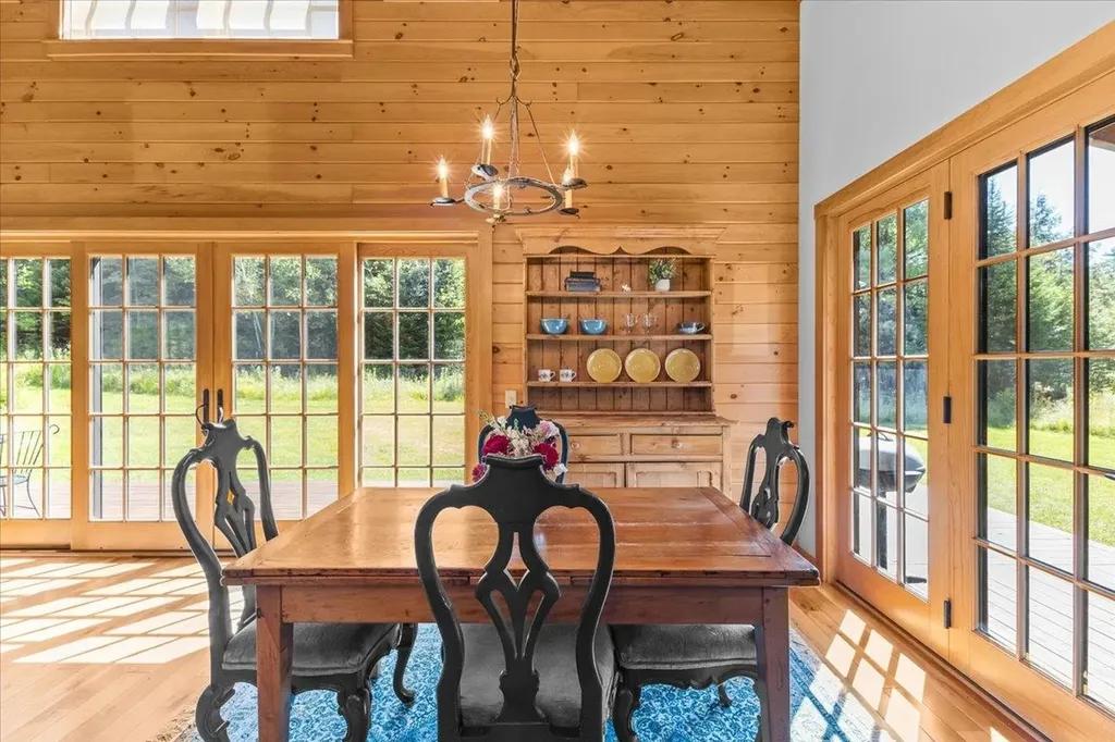 341 Forestdale Farm Lane Stowe VT 05672