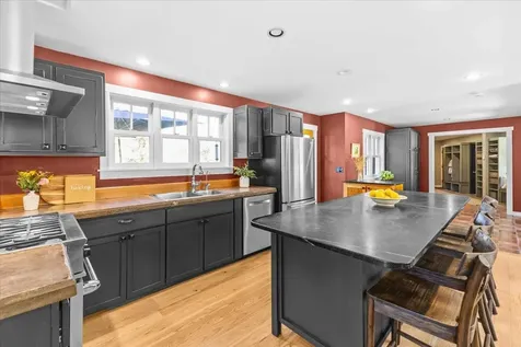 341 Forestdale Farm Lane Stowe VT 05672