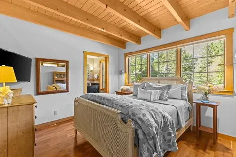 341 Forestdale Farm Lane Stowe VT 05672