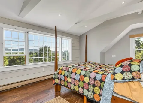 1222 Gov. Meldrim Thomson Scenic Highway Orford NH 03777