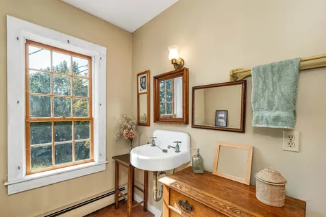 1222 Gov. Meldrim Thomson Scenic Highway Orford NH 03777