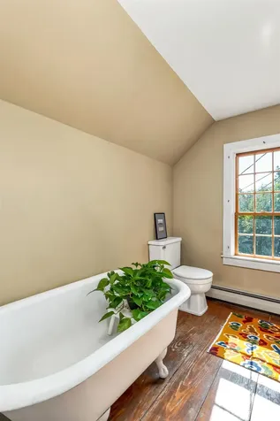 1222 Gov. Meldrim Thomson Scenic Highway Orford NH 03777