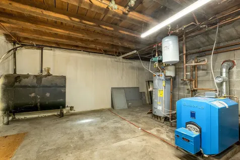 1222 Gov. Meldrim Thomson Scenic Highway Orford NH 03777