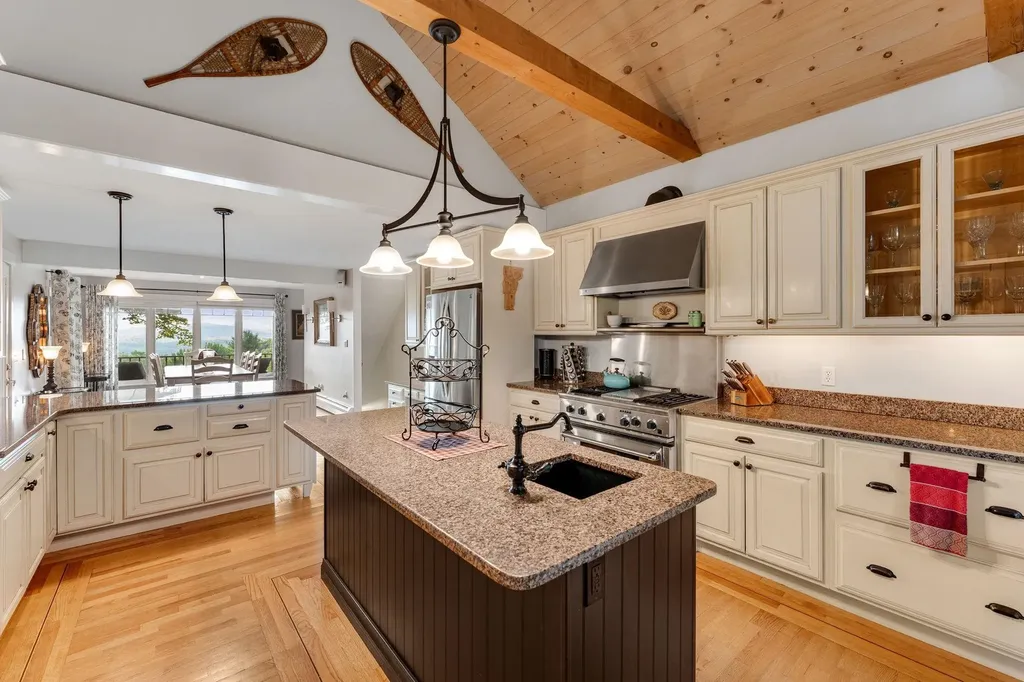 1477 Turkey Hill Road Northfield VT 05663