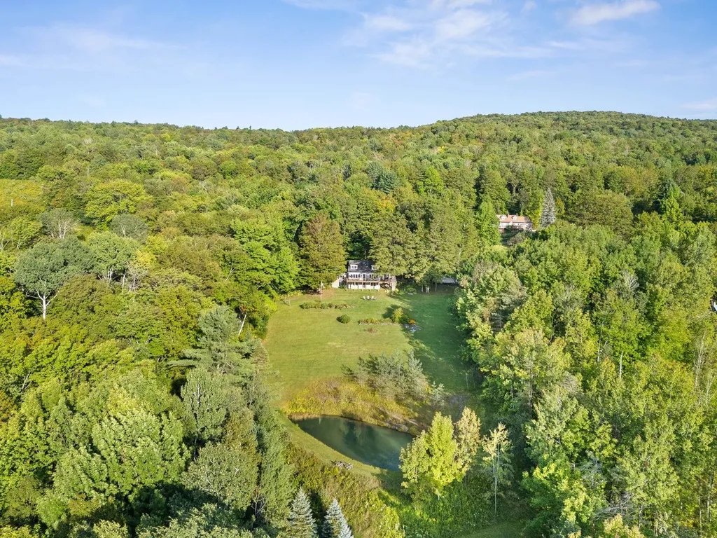 1477 Turkey Hill Road Northfield VT 05663