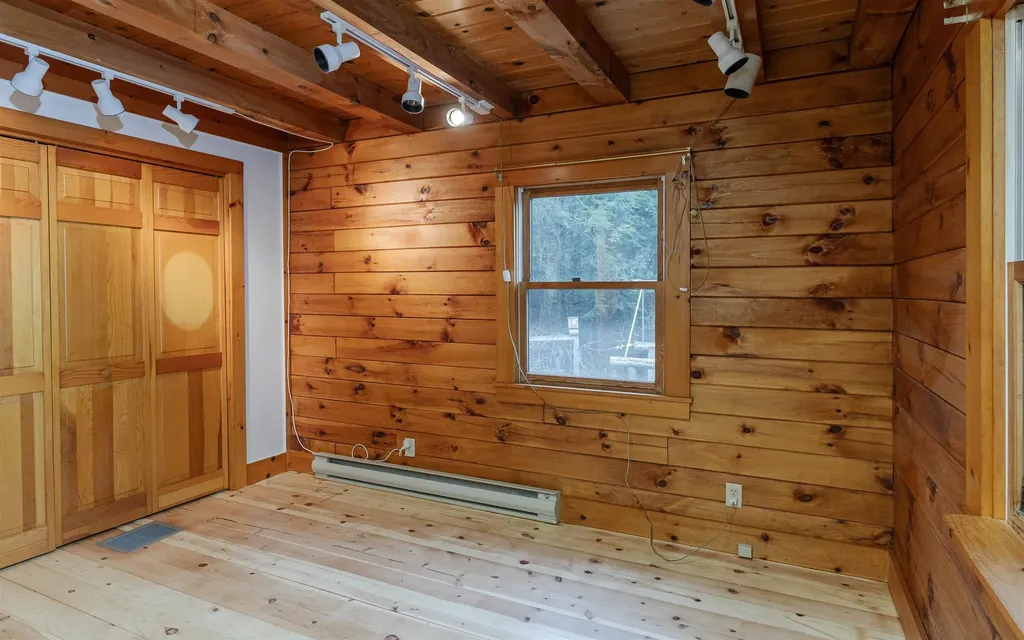 258 Valley Road Sullivan NH 03445