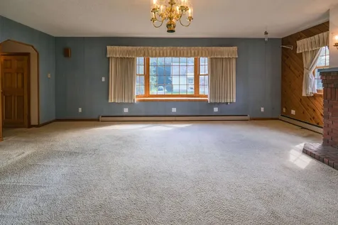 8 Meadow Street Ludlow VT 05149