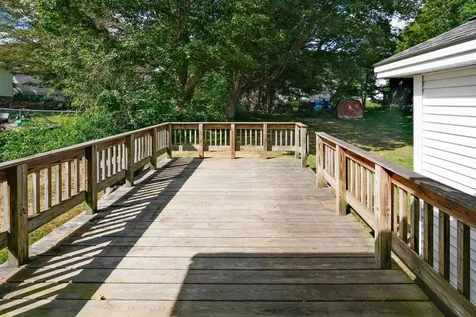 8 Meadow Street Ludlow VT 05149