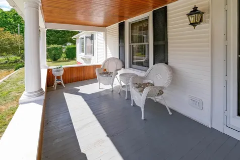 8 Meadow Street Ludlow VT 05149