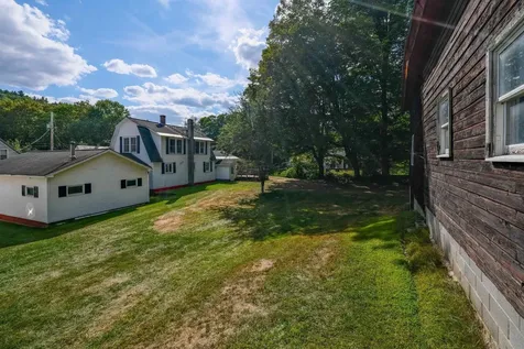 8 Meadow Street Ludlow VT 05149