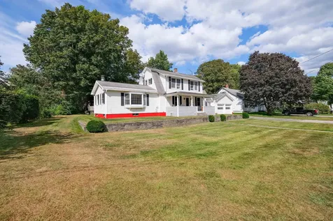 8 Meadow Street Ludlow VT 05149