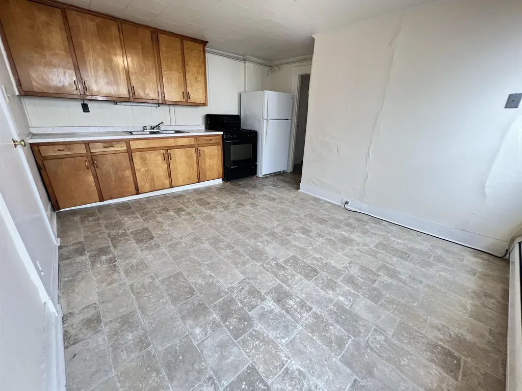 36-48 Main Street Lebanon NH 03784