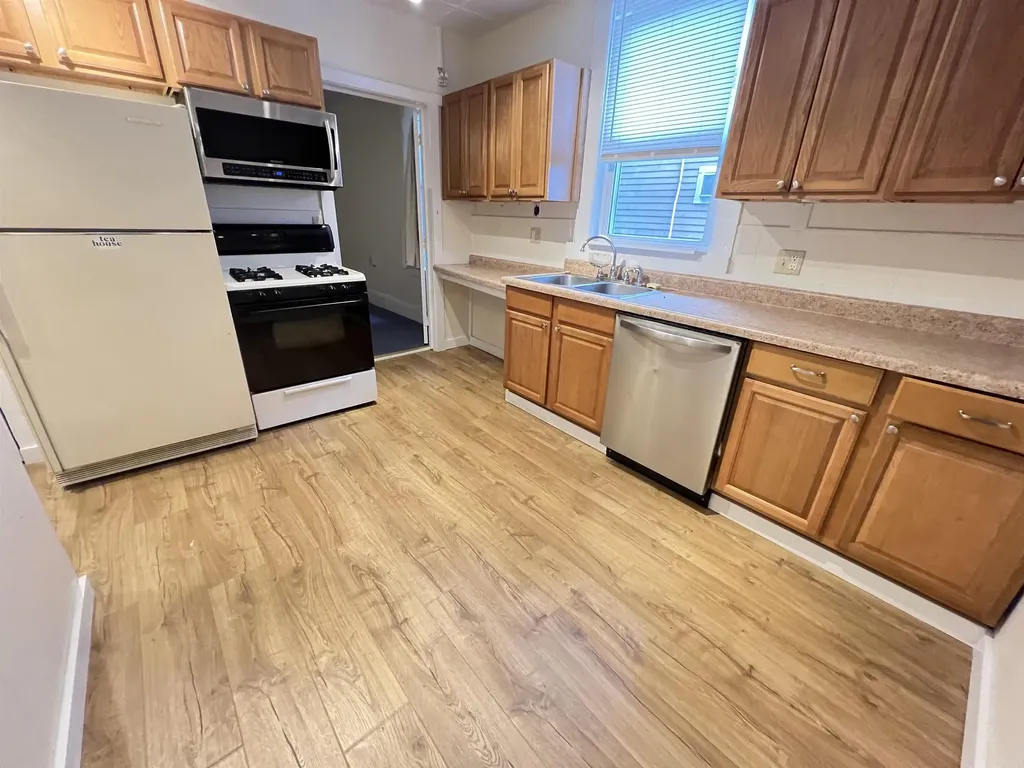 36-48 Main Street Lebanon NH 03784