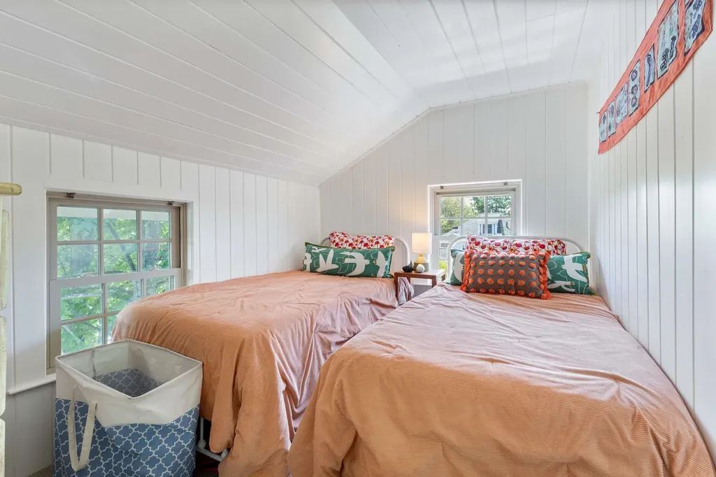 33 Rocky Lane Ogunquit ME 03907