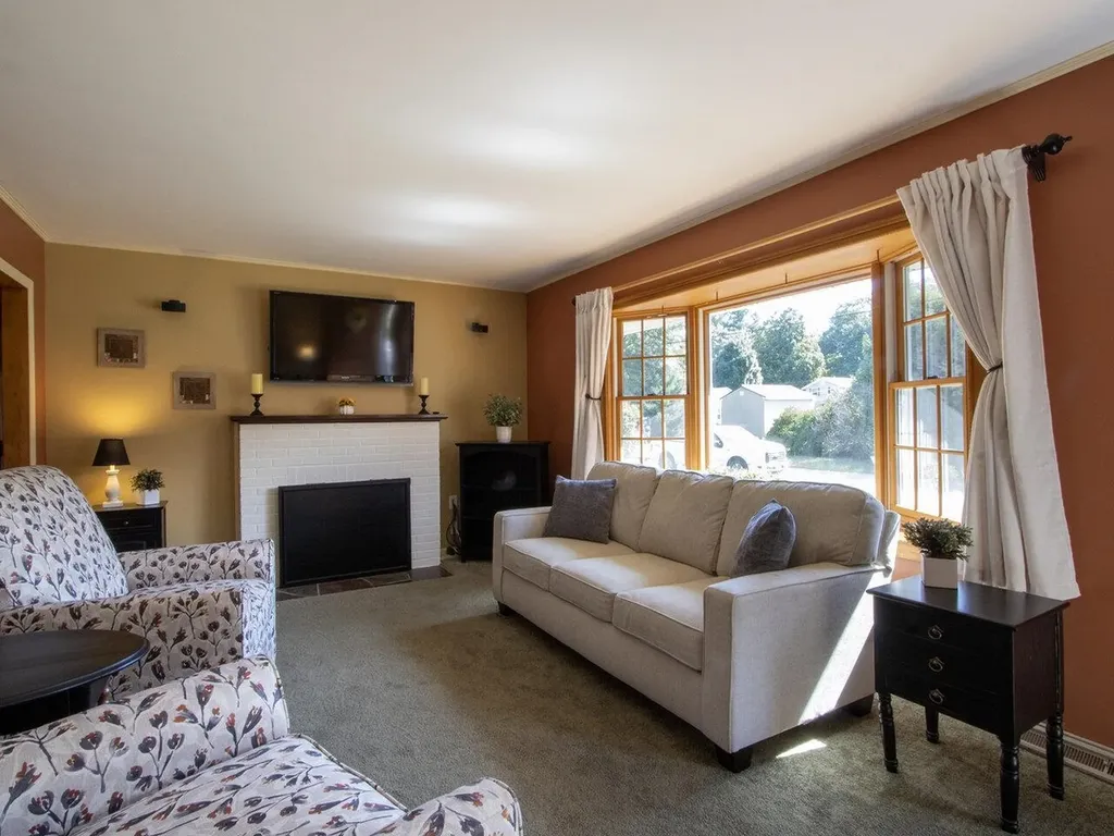 28 Lavigne Road Essex VT 05452