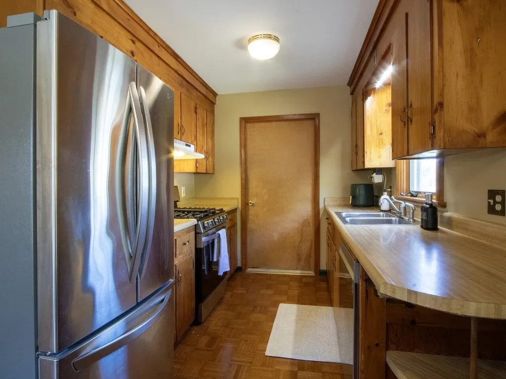 28 Lavigne Road Essex VT 05452