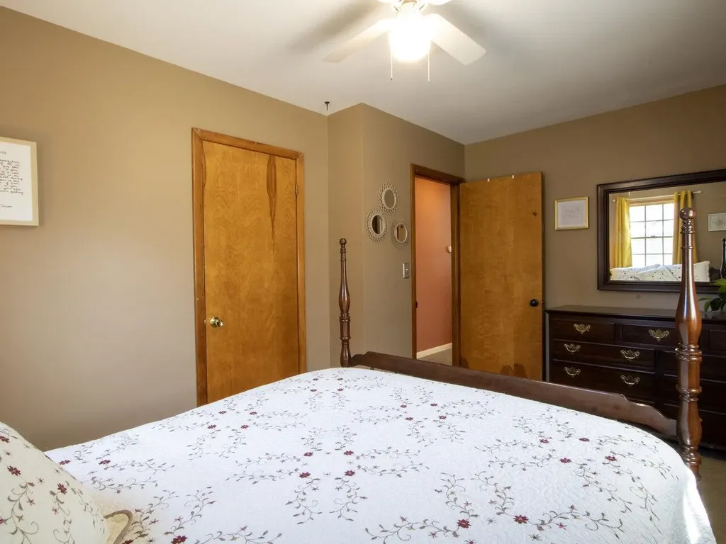 28 Lavigne Road Essex VT 05452