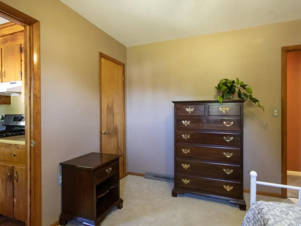 28 Lavigne Road Essex VT 05452