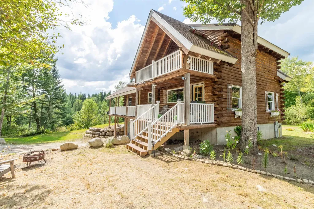 2569 10 Mile Square Road Charleston VT 05833