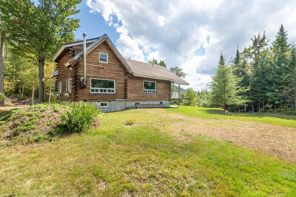 2569 10 Mile Square Road Charleston VT 05833