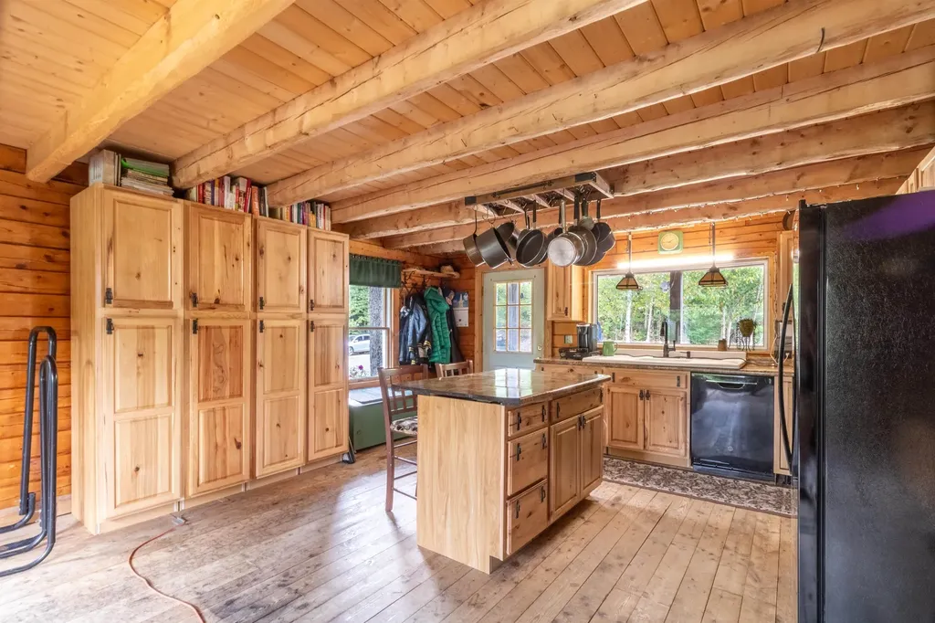 2569 10 Mile Square Road Charleston VT 05833