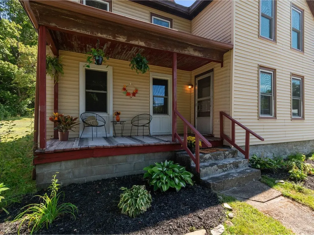 22 Railroad Street Milton VT 05468