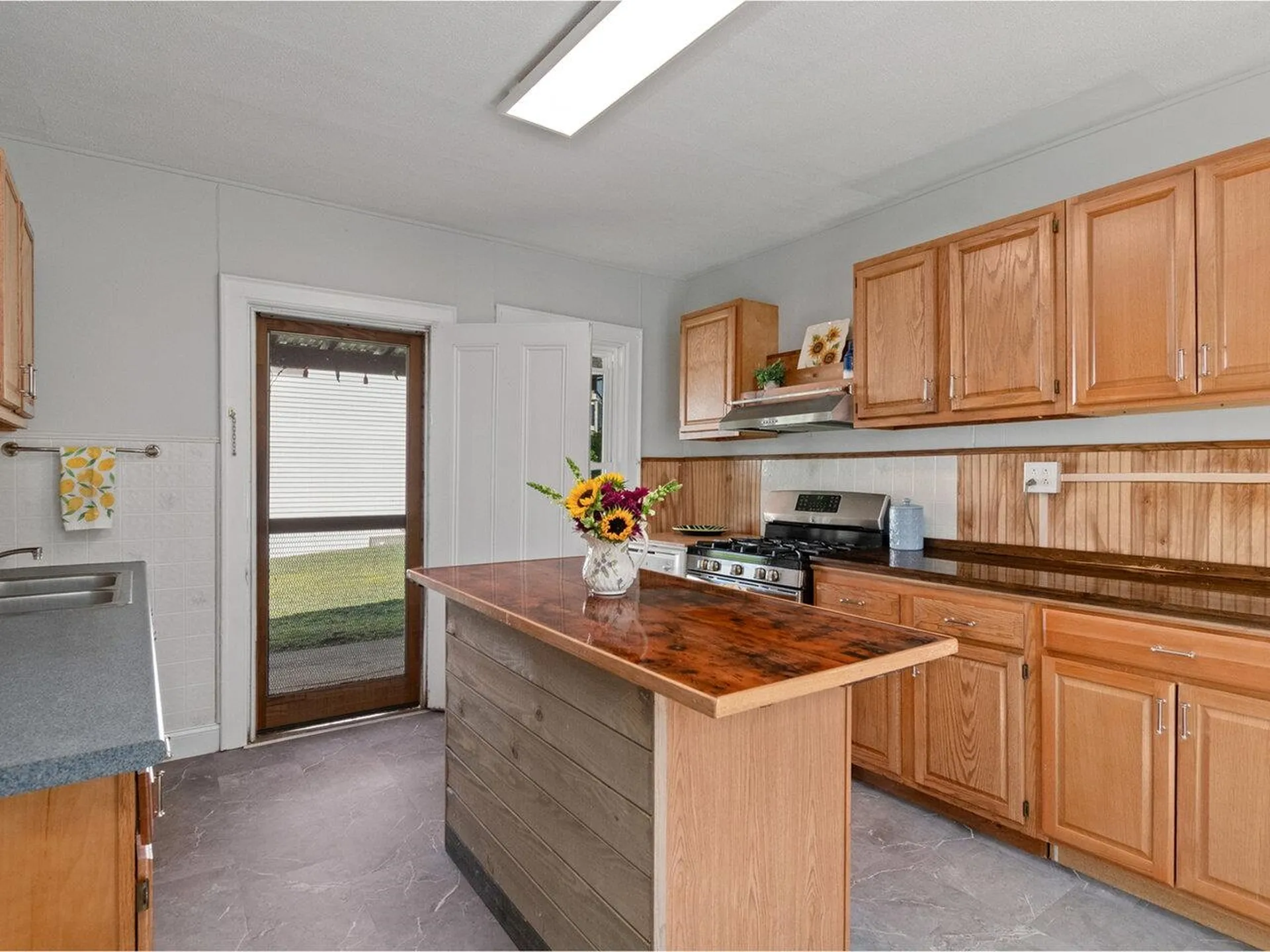 22 Railroad Street Milton VT 05468
