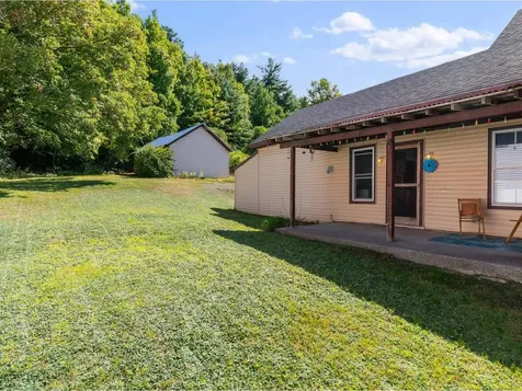 22 Railroad Street Milton VT 05468