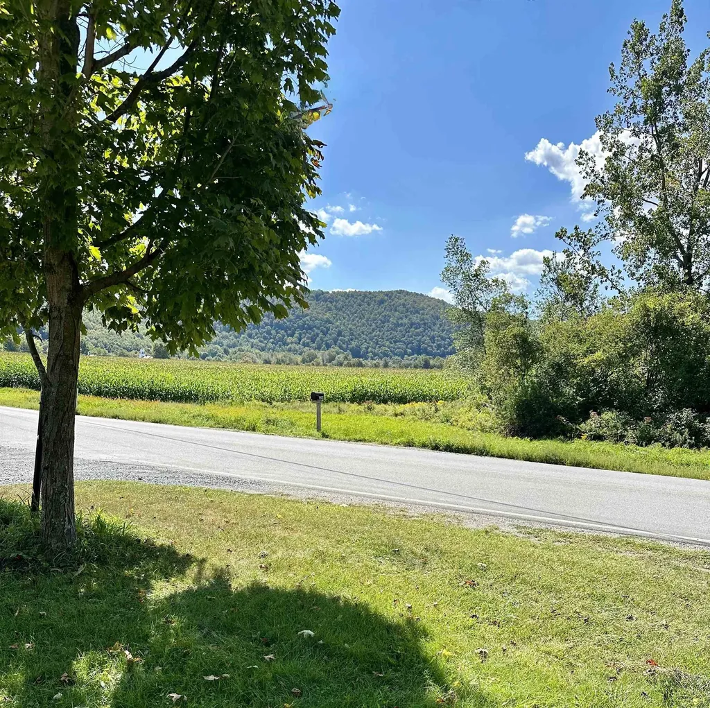 3264 Route 153 Rupert VT 05776