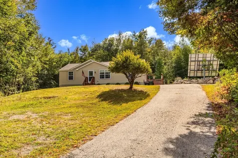 10 Companion Road Deerfield NH 03037