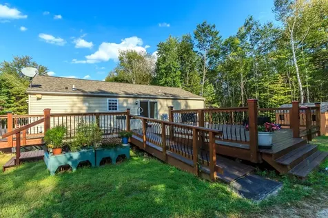 10 Companion Road Deerfield NH 03037