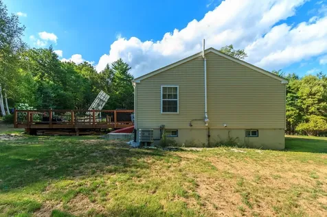 10 Companion Road Deerfield NH 03037