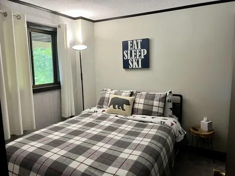 5 Oak Ridge Road Madison NH 03849