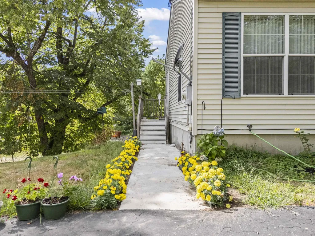 1508 High Street Bath ME 04530